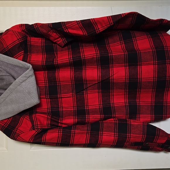 Timberland PRO Red and Black Plaid Button Down Fleece Shirt Size Large - Picture 3 of 4